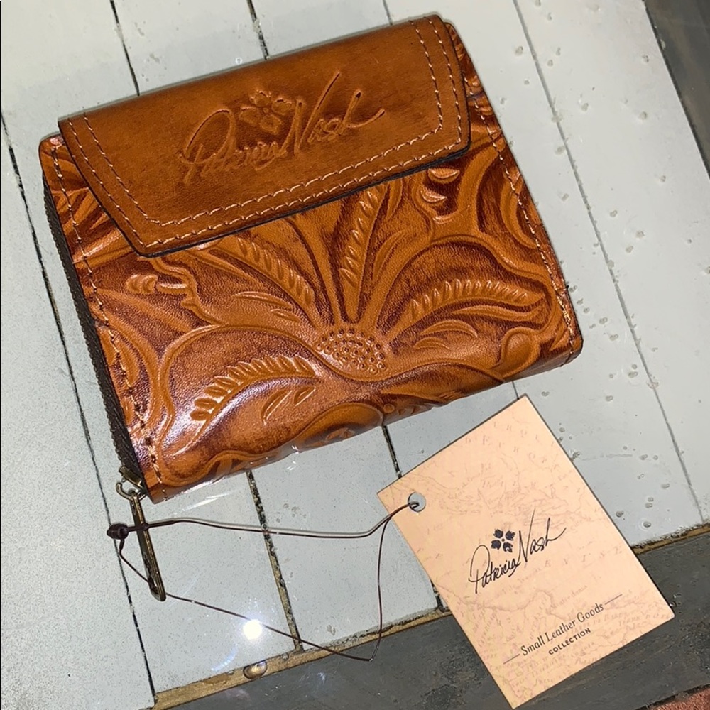 Brand new Patricia Nash wallet. Never used!
